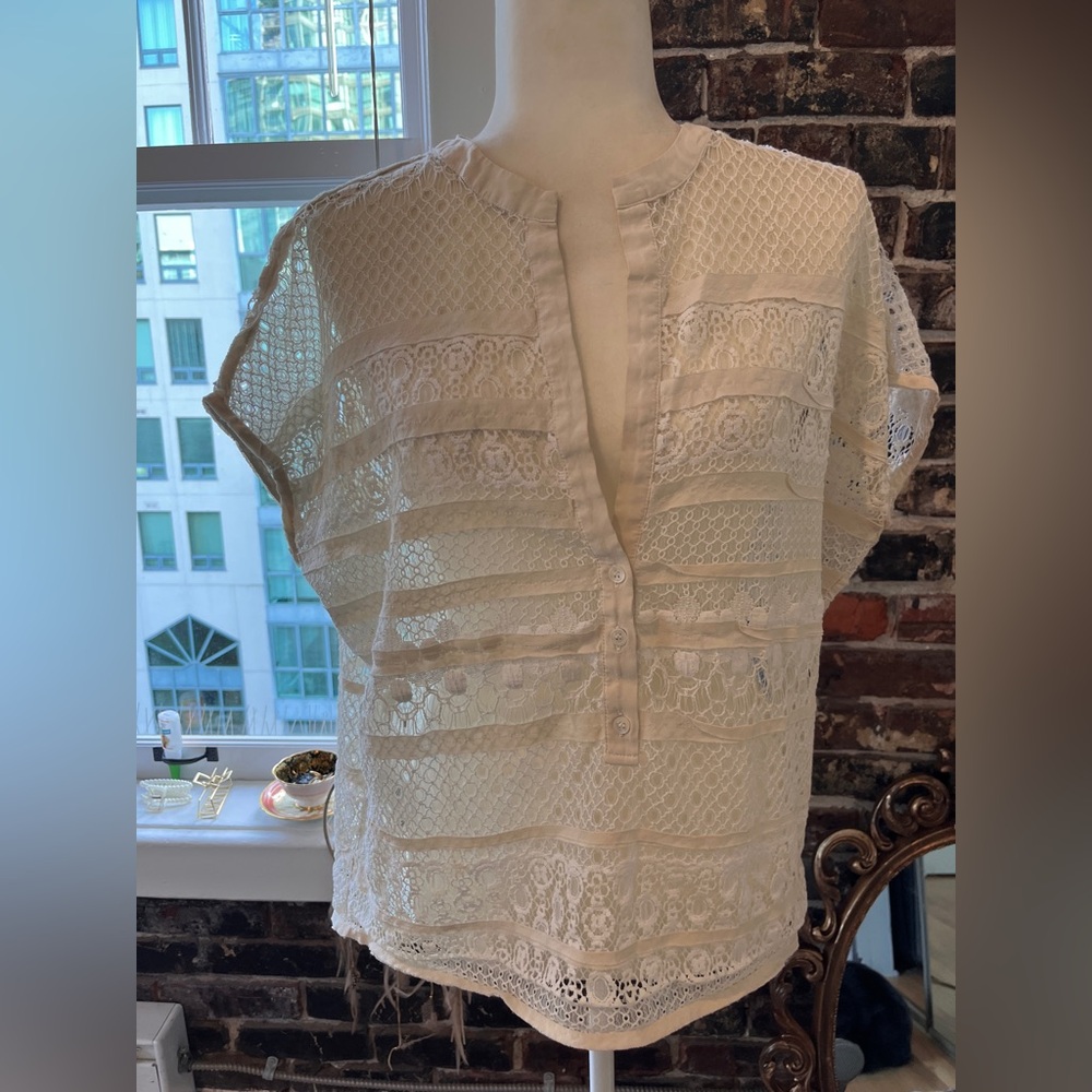 BCBGMaxAzria Cream Lace Blouse